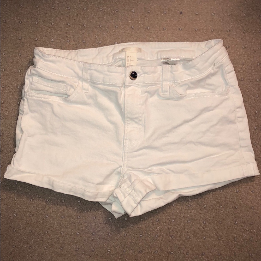 H&M white shorts